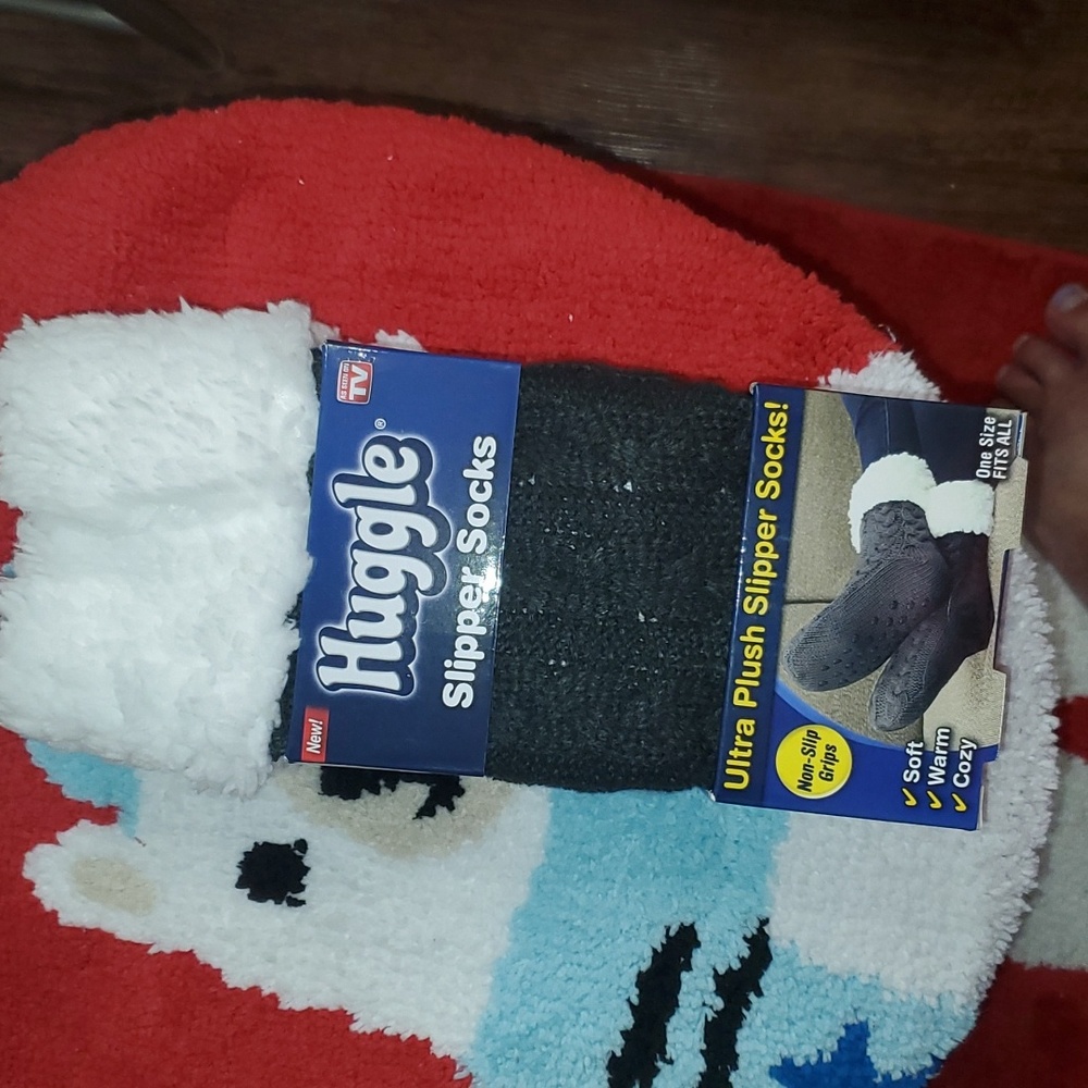 New Huggle Gray Slipper Fleece Cablelknit OSFA As Seen On TV